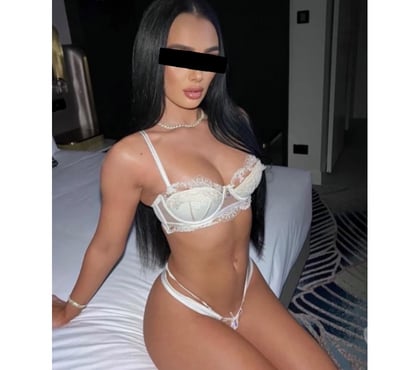 Escorts Abbey Wood South East London - Photos for New in town Lia 🤍