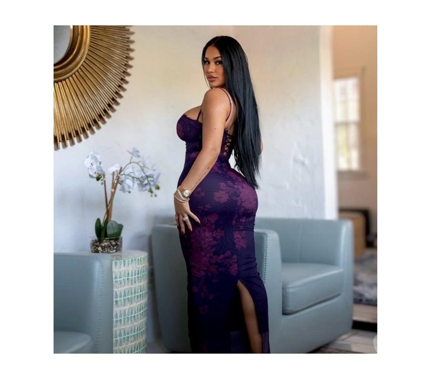 Escorts Merseyside Saint Helens - Photos for SOPHIA LOVES A PARTY!!! BIG 🍑 AWAITS YOU💦