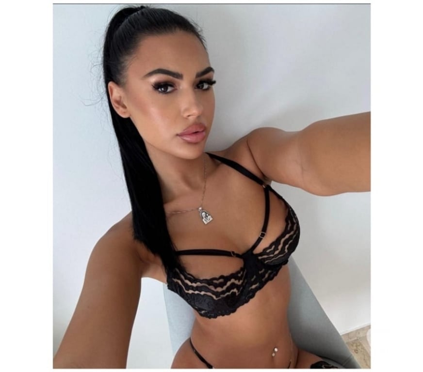 Escorts West Yorkshire Bradford - Photos for ELLA🎀NEW GIRL IN TOWN💄best services