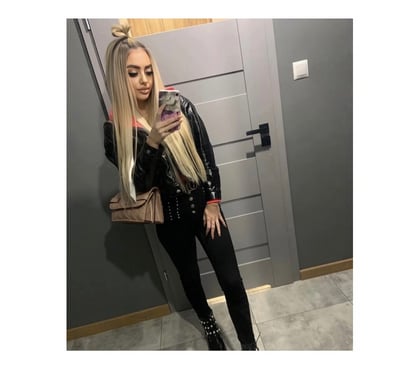 Escorts New Moston Manchester - Photos for 💕New in town 🥰party girl