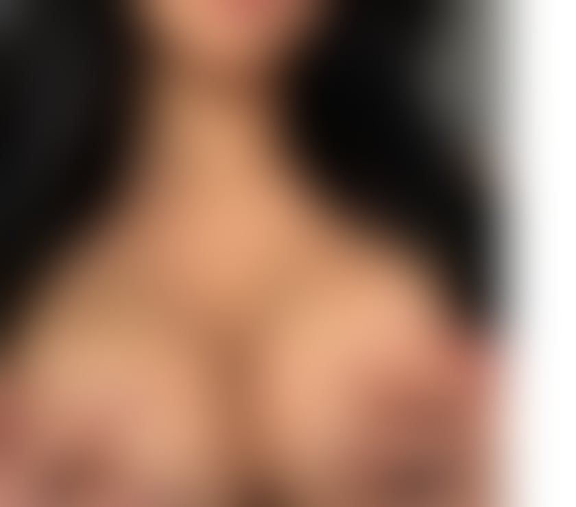 Brazilian Escorts King's Cross St. Pancras Station King's Cross - Central London - Photos for Nicolle brazilian 🍑🇧🇷 big boobs