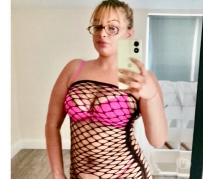 Escorts Luton Town Centre Luton - Photos for 🥰NOEMI THE BEST ESCORT IN LUTON CENTRAL CALL ME🥰