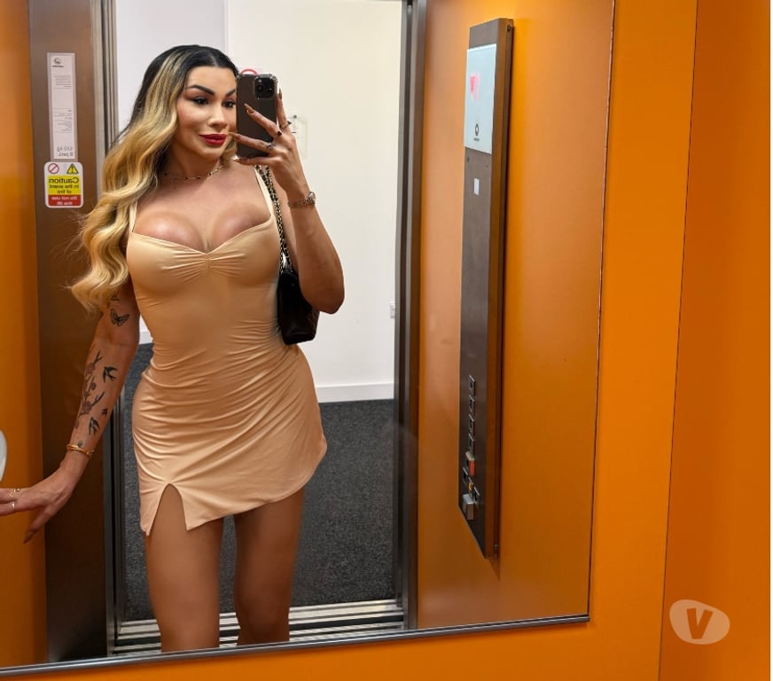 Trans Escorts Peterborough Peterborough City Centre - Peterborough - Photos for NAUGHTY BRAZILIAN VICK PORNOSTAR ♨️ HOT TRANSEXUAL😈