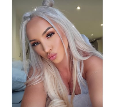Escort Norwich City Centre Norwich - Photos for Hello guys im Vanessa new girl in town