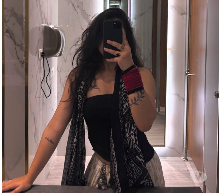 Escorts Dundee Dundee City Centre - Dundee - Photos for 🥰 CURVY INDIAN LADY CLASSY LOOKS😘