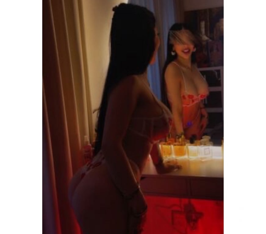 Escorts West Yorkshire Leeds - Photos for Sensual and sweet Ls9 Luna