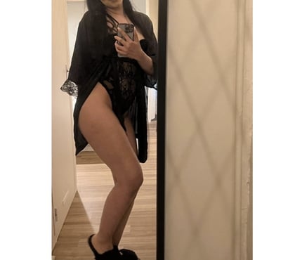 Escorts and Massages Sandbach Cheshire East - Photos for Hi there We are party🥳Girls call my now for outcall 👌