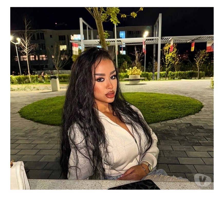 Escorts West London Hillingdon - Photos for Scarlett Party xxx Girl