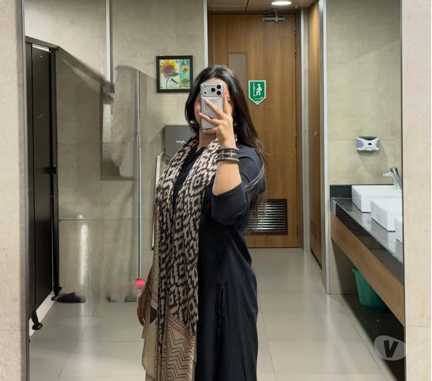 Escorts East London Havering - Photos for Hot Indian Girl in Town 😘 Incall&Outcalls