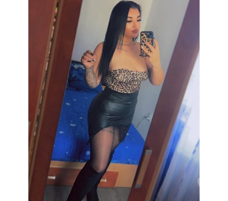 Escorts Staffordshire Stoke-on-Trent - Photos for Sasha – Innocent Look, Naughty Energy 💋Stoke-on-Trent