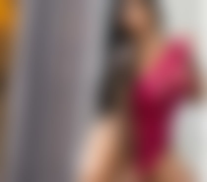 Escorts West Midlands Walsall - Photos for Larisa hot girls