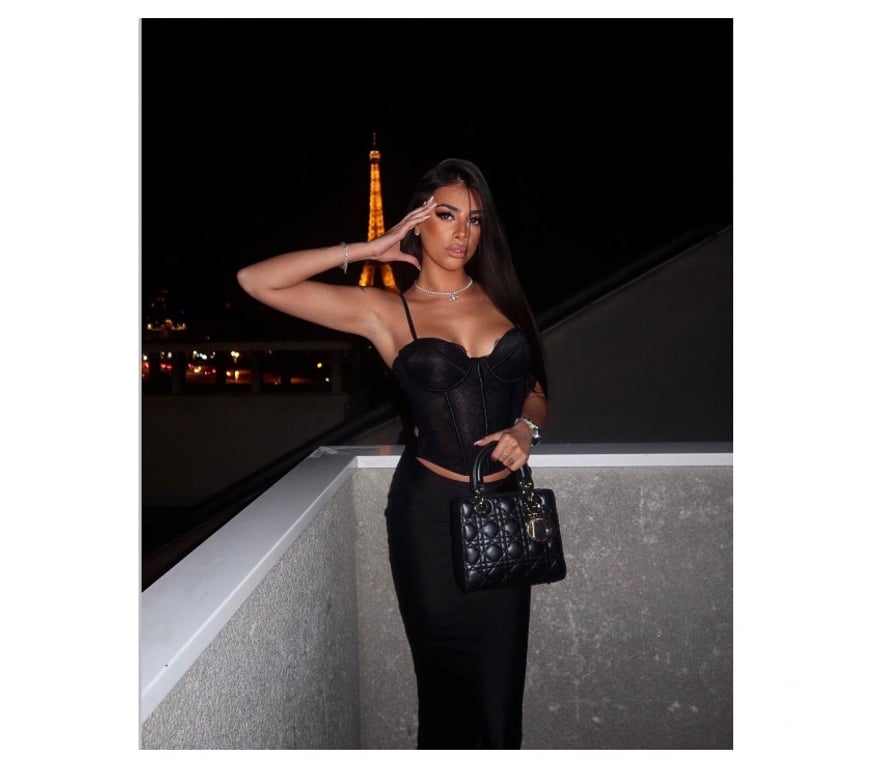 Escorts Essex Basildon - Photos for TOP VIP CLASSY HORNY GIRL 💯💢 OUTCALL ONLLY CARINA