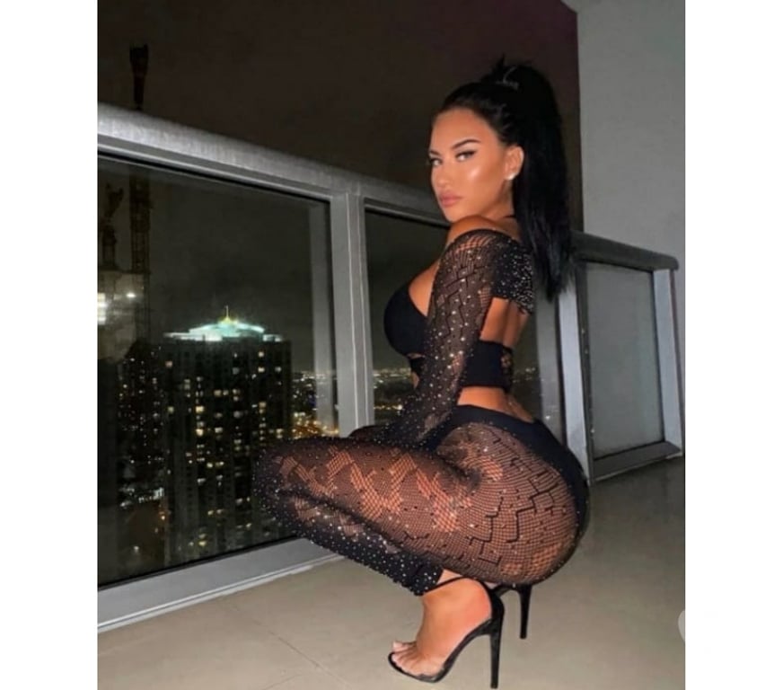 Escorts South West London Richmond upon Thames - Photos for THE BEST DUO Stunning Sabrina 🦊 & Rosa🦊ALL SERVICES