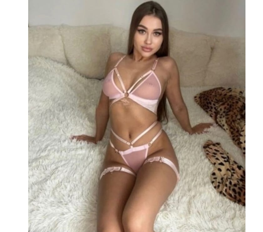 Escorts Glasgow Crosshill - Glasgow - Photos for New in Glasgow party girl duo no rush