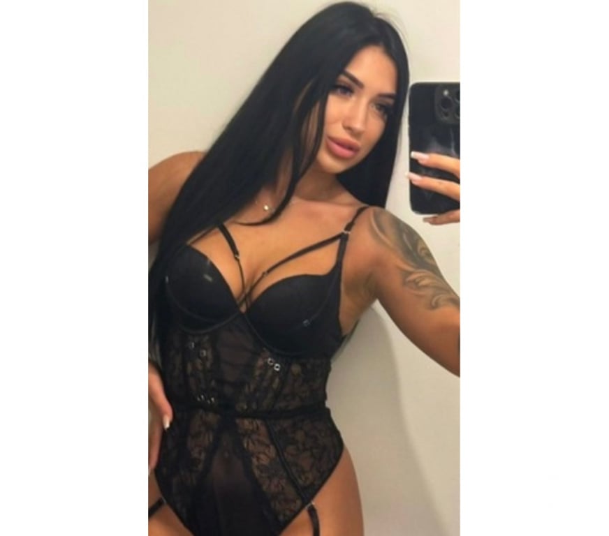 Escorts Mid and East Antrim Ballymena - Mid and East Antrim - Photos for Maya new friendly and discret girl