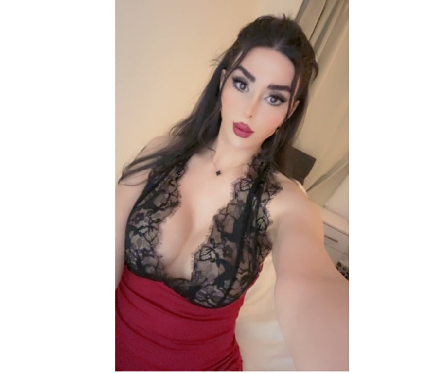Trans Escorts Central London Westminster - Central London - Photos for Arab Ts Lili super hot and feminine