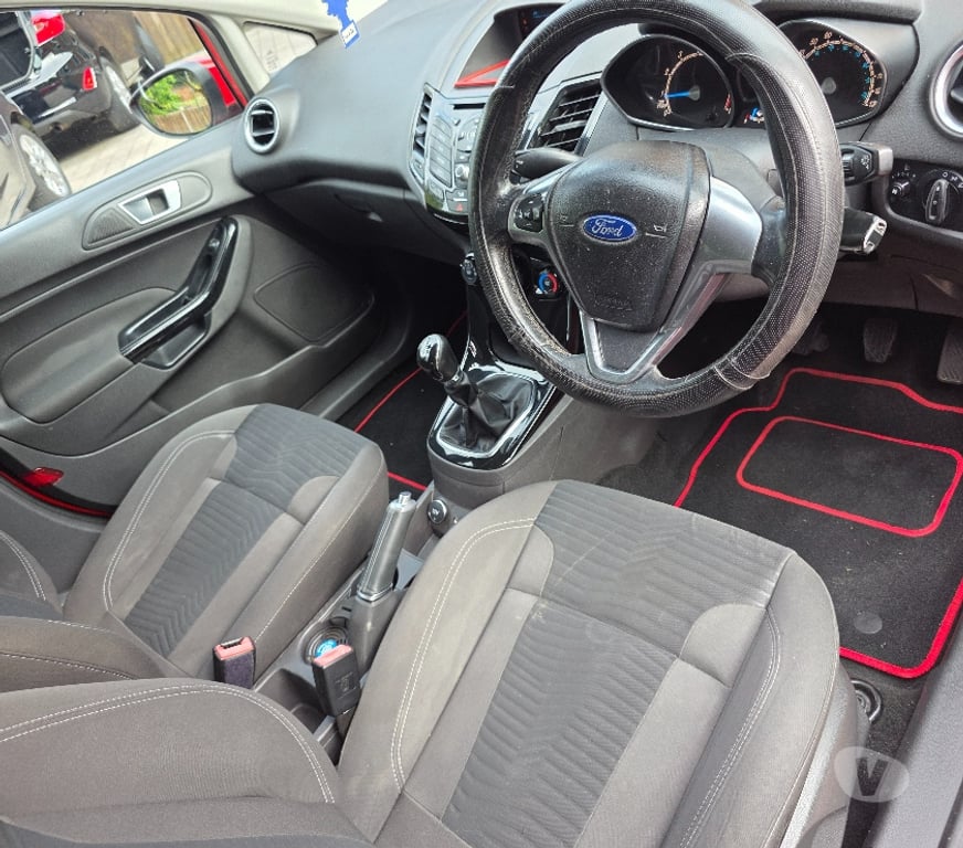 used cars for sale Lancashire Preston - Photos for Red Ford Fiesta for Sale