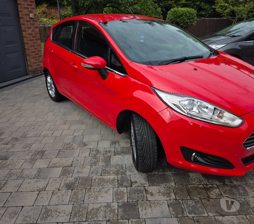 used cars for sale Lancashire Preston - Photos for Red Ford Fiesta for Sale