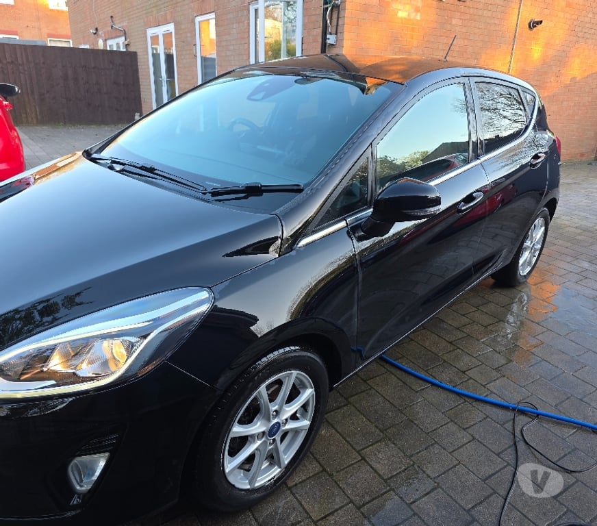 used cars for sale Lancashire Preston - Photos for BLACK Ford Fiesta mk89