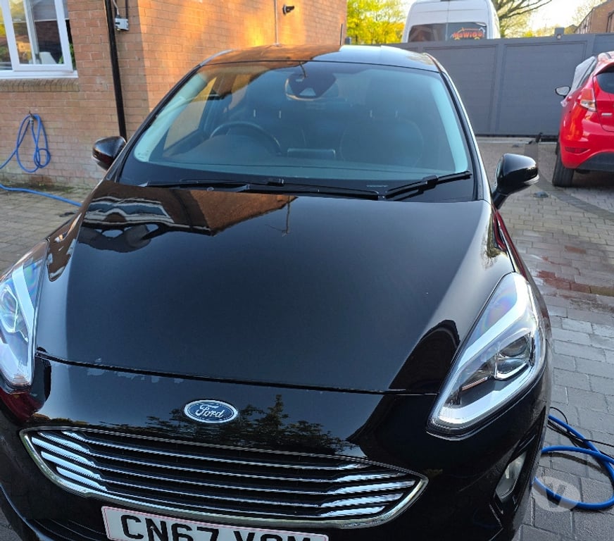 used cars for sale Lancashire Preston - Photos for BLACK Ford Fiesta mk89