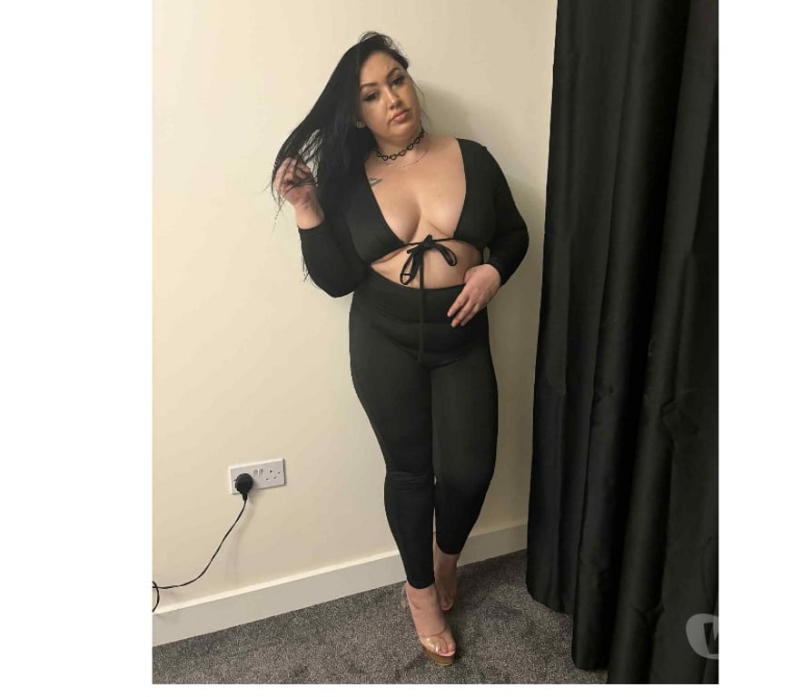 Escorts Barnet Edgware Station - Barnet - Photos for Hello new party grils Clara