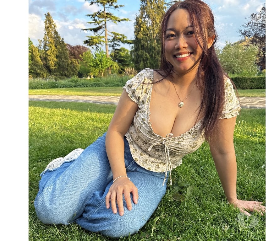Escorts Warwickshire Warwick - Photos for 💗 Helen Thai girl Curvy Beauty with Natural Curves