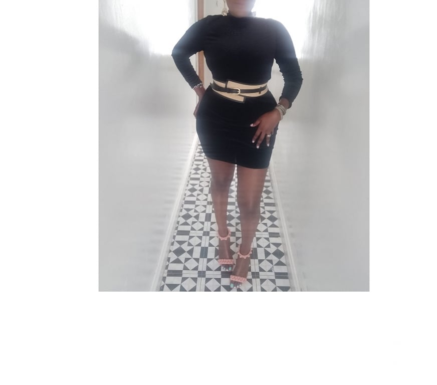 Escorts Dundee Dundee City Centre - Dundee - Photos for stunning leggy Ebony hot 🥵 body , smooth chocolate skin