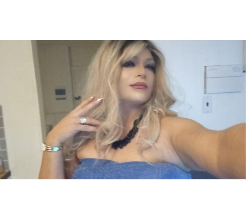 Trans Escorts Derbyshire Derby - Photos for Sarah 🔥 horny 😈 naughty 🍆🐷 Brazilian girl