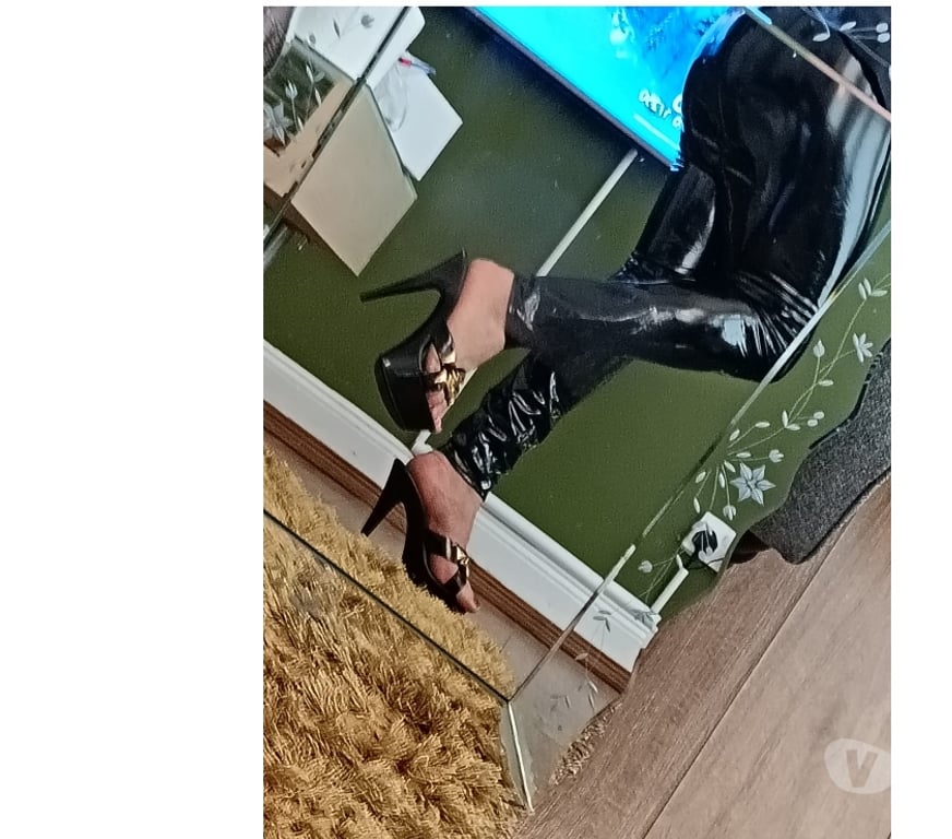 Trans Escorts Derbyshire Derby - Photos for Sarah 🔥 horny 😈 naughty 🍆🐷 Brazilian girl