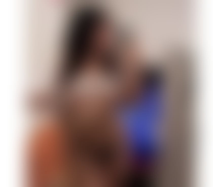 Trans Escorts South West London Dundonald Road Station - South West London - Photos for Beautiful, super-feminine transsexual woman.