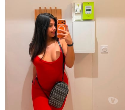 Transsexual Escorts Dundonald Road Station South West London - Photos for Beautiful, super-feminine transsexual woman.