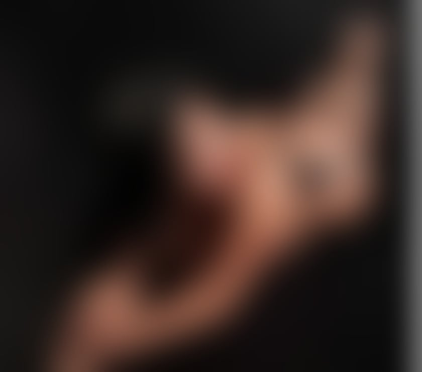 Escorts South East London Lewisham - Photos for Curvy Party Girl