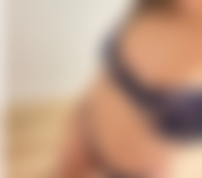 Escorts West Sussex Worthing - Photos for Isabella's party 🎉🍾