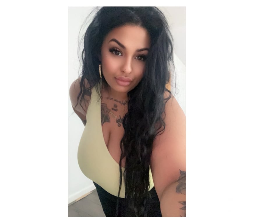 Escorts Glasgow Tollcross - Glasgow - Photos for 😘hello guys, I'm a brunette and sexy bbw👅escort💦