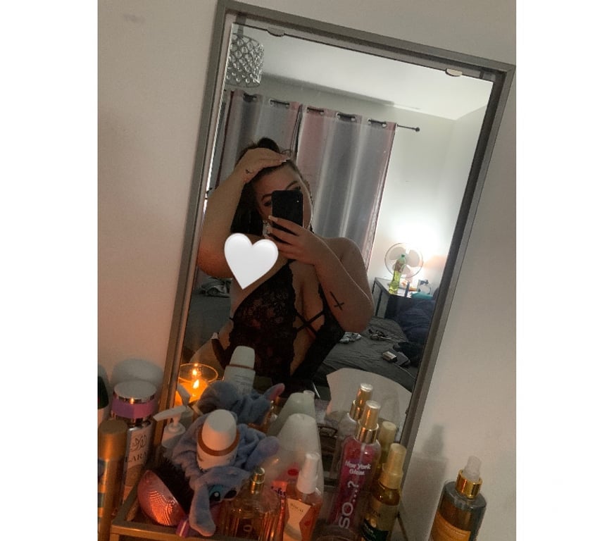 Escorts Windsor and Maidenhead Windsor - Windsor and Maidenhead - Photos for Sexy💕Kiara💕Party💕Girl💕BIG BOOBS😍💕