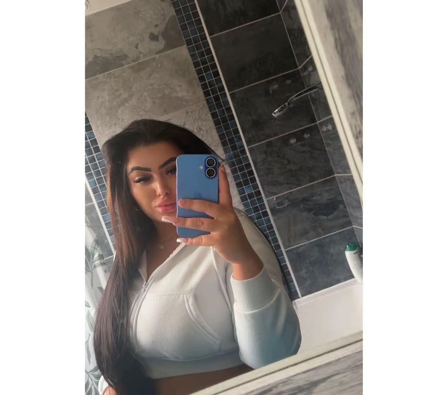 Escorts Windsor and Maidenhead Windsor - Windsor and Maidenhead - Photos for Sexy💕Kiara💕Party💕Girl💕BIG BOOBS😍💕