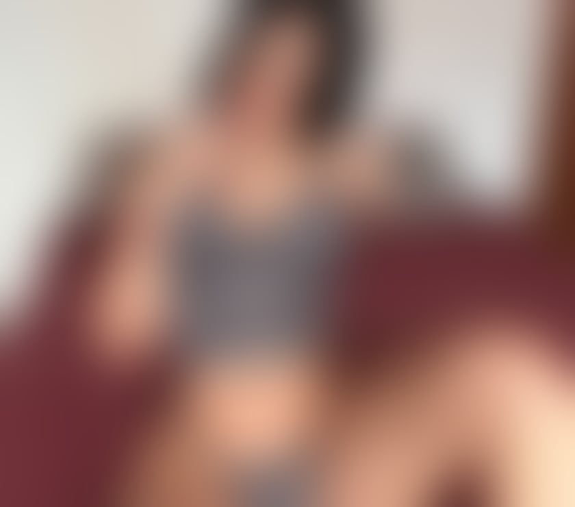 Escorts Cardiff City Centre Cardiff - Photos for Mel🥵 Party Girl 🎉 No Rush🍾🥂