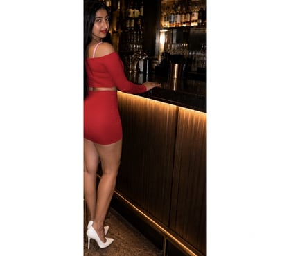 Escorts and Massages Romford Havering - Photos for Sonya more 5 days let s party