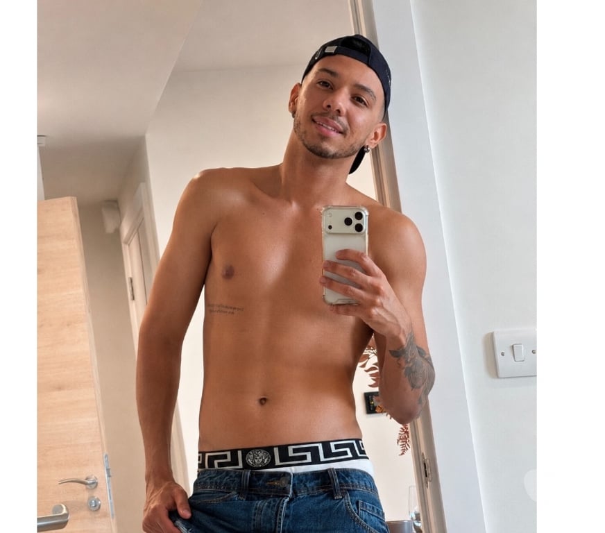  Gay massage Central London Soho - Central London - Photos for Brazilian Athletic & Tanned