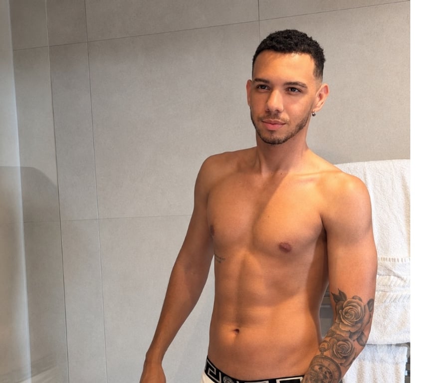  Gay massage Central London Soho - Central London - Photos for Brazilian Athletic & Tanned