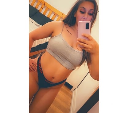 Escorts Belfast City Centre (South) Belfast - Photos for Alys real new in town no rush party girl 💋In&Out