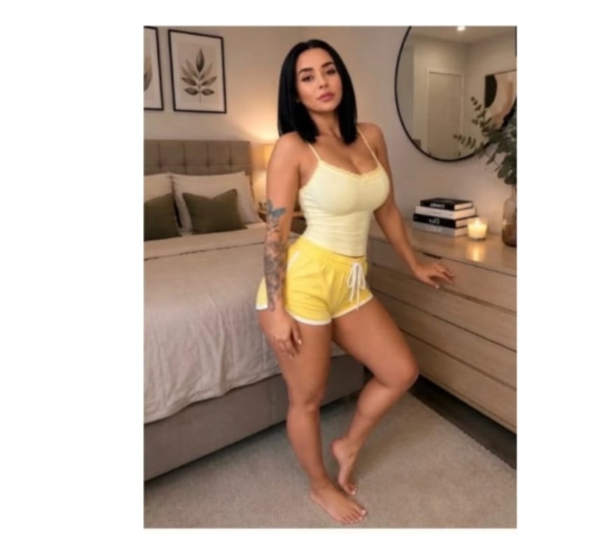 Escorts West Midlands Birmingham - Photos for Available party 🥳 girls 24 7