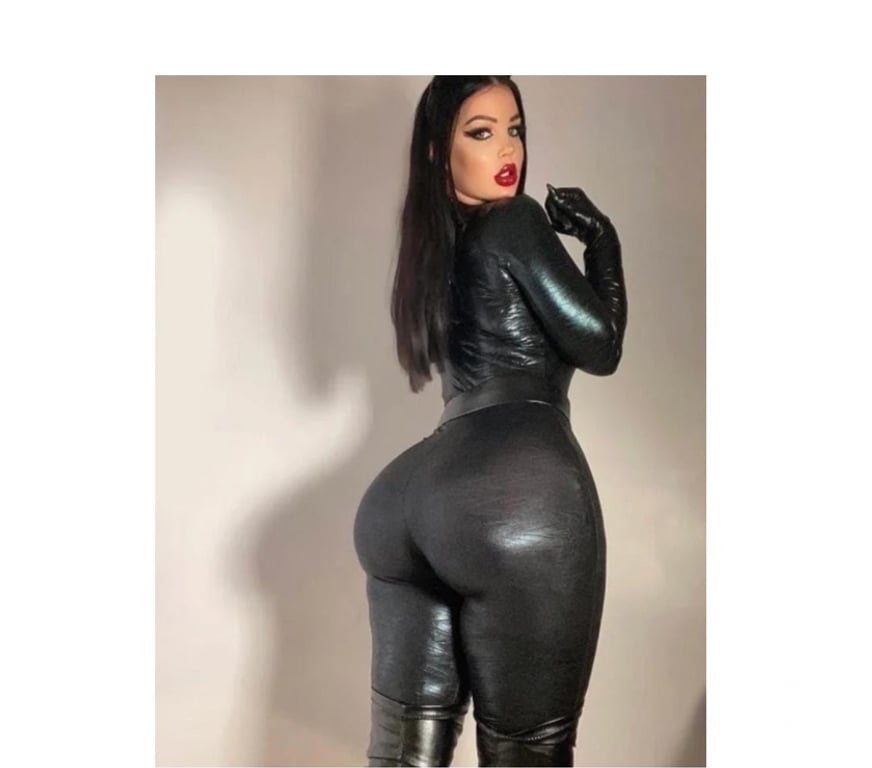 Escorts Bedfordshire Luton - Photos for Party girl Brazilian 🇧🇷