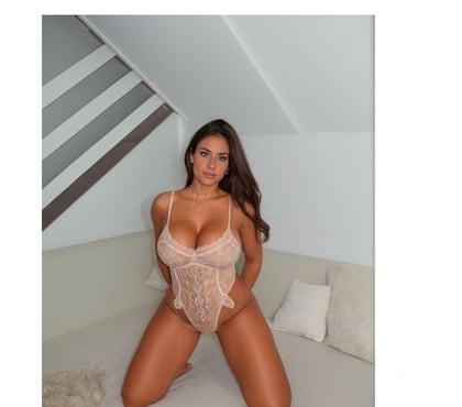 Escort Sutton Town Centre Sutton - Photos for Am a real independent escort, nice, sensual, patient and ver