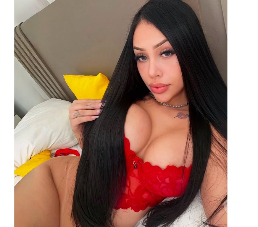 Escorts South East London Crystal Palace - South East London - Photos for Nina Hot girl ❤️‍🔥🍒🫦 whatsapp me for vídeos