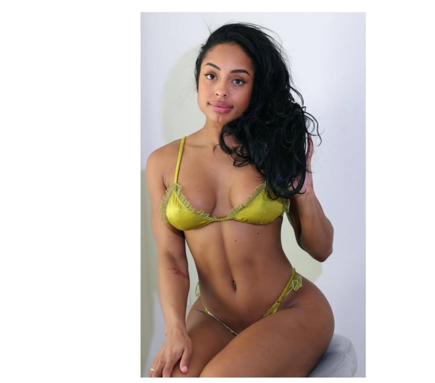 Escorts Bristol Fishponds - Bristol - Photos for GFE beautiful Latina Camila