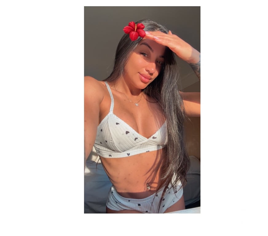 Escorts South West London Kingston upon Thames - Photos for Brazilian girl brunette 100% real 😘