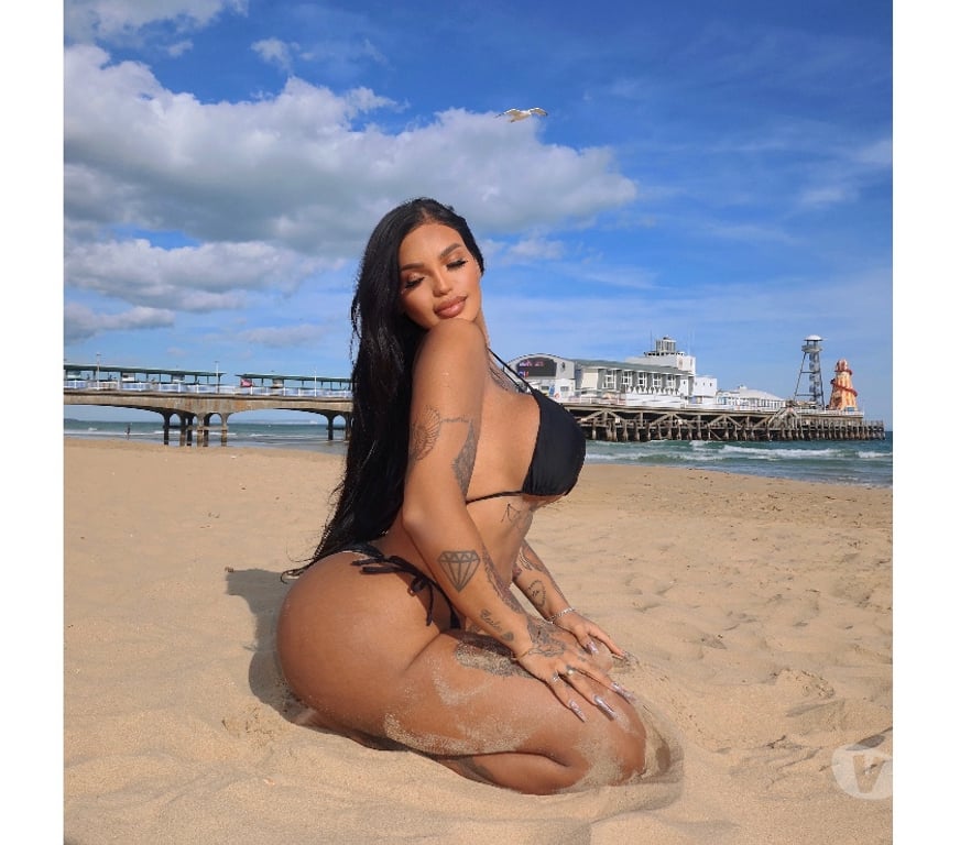 Escorts Greater Manchester Manchester - Photos for 🍑 BIG BOTTOM BRAZILIAN TAINÁ 🇧🇷
