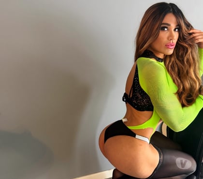 Ts Escorts & Erotic Massage Walsall Town Centre Walsall - Photos for 🔥 NEW Latina TRANS Discreet Companion 🔥 BIG and BOUNCY