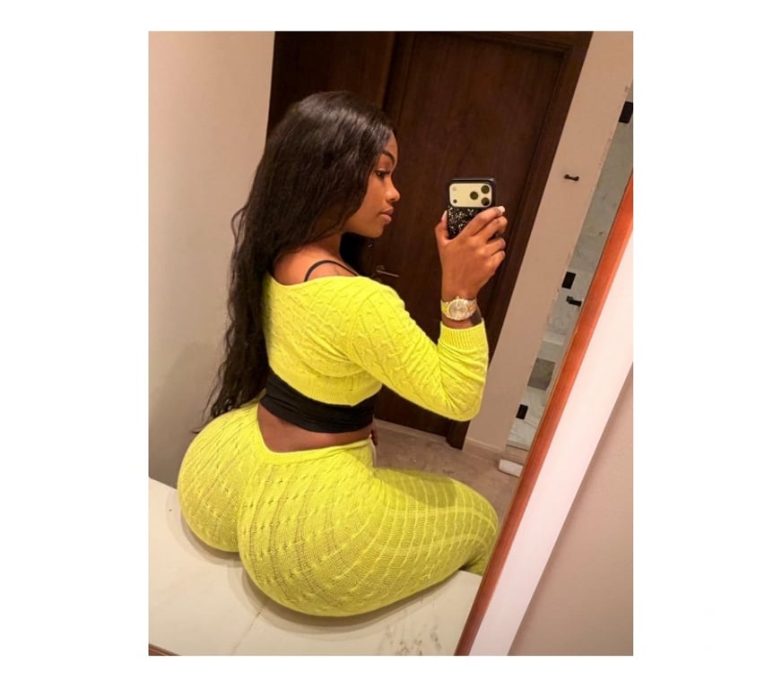 Escorts Cheshire East Crewe - Cheshire East - Photos for I AM NAOMY DELICIOUS 🍫👅 HOT KISSES & OWO🤤